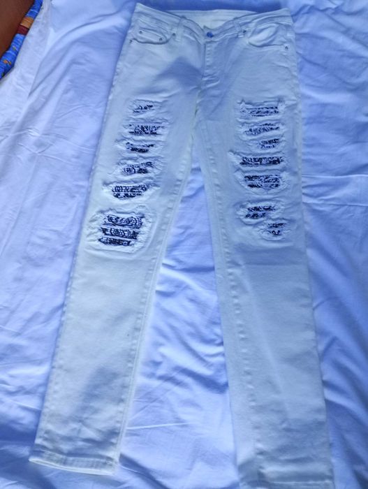 Blugi Amiri Albi