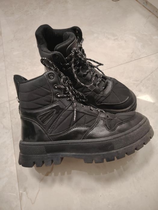 Зимни обувки Sprandi туристически