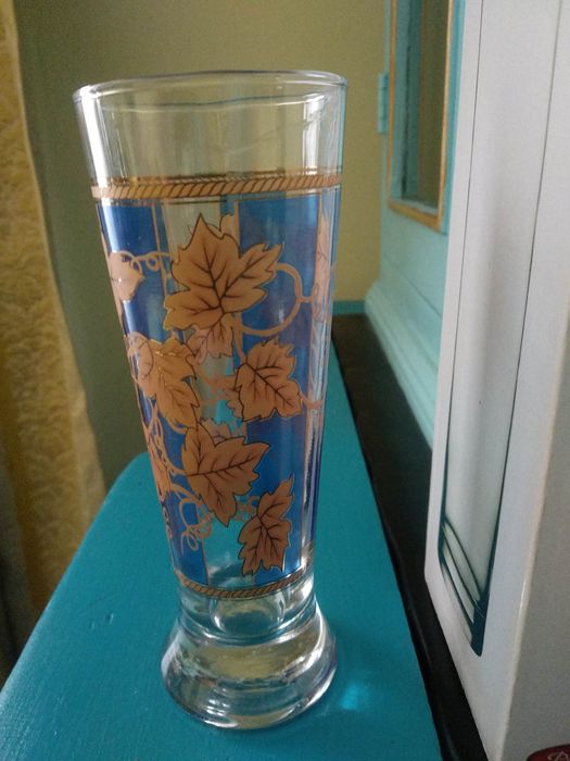 Стаканы под воду или сок.