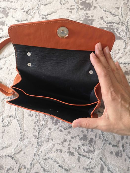 Сумка оранжевая  25 на-20см