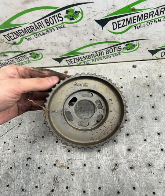 Fulie pompa injectie  038 130 111 B Volkswagen VW Beetle a 2-a genera