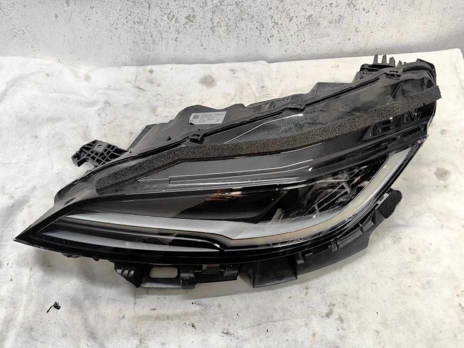 Оригинален фар Тесла 3 Tesla 3 Full Led 2024