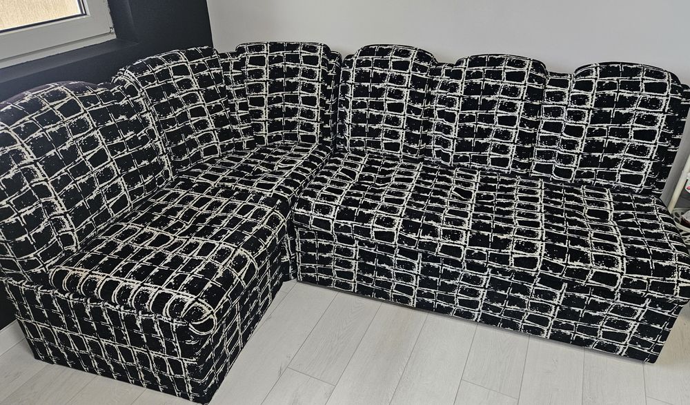 Продавам кухненски диван