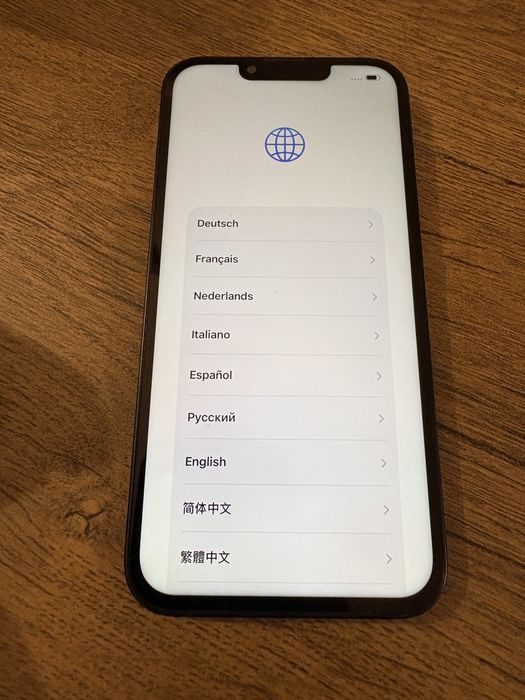 Se vinde Iphone 13 128GB