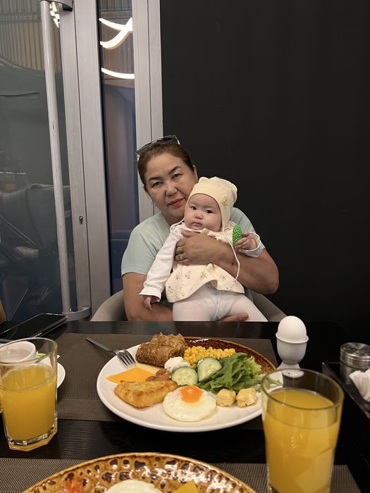 Продается кровать с матрасом