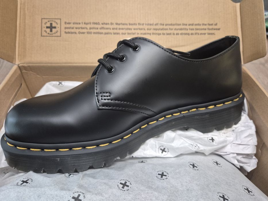 Ниски обувки dr. Martens 1461 44 EU