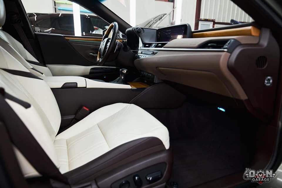 Lexus Seria ES Predare leasing sau achitare integrala