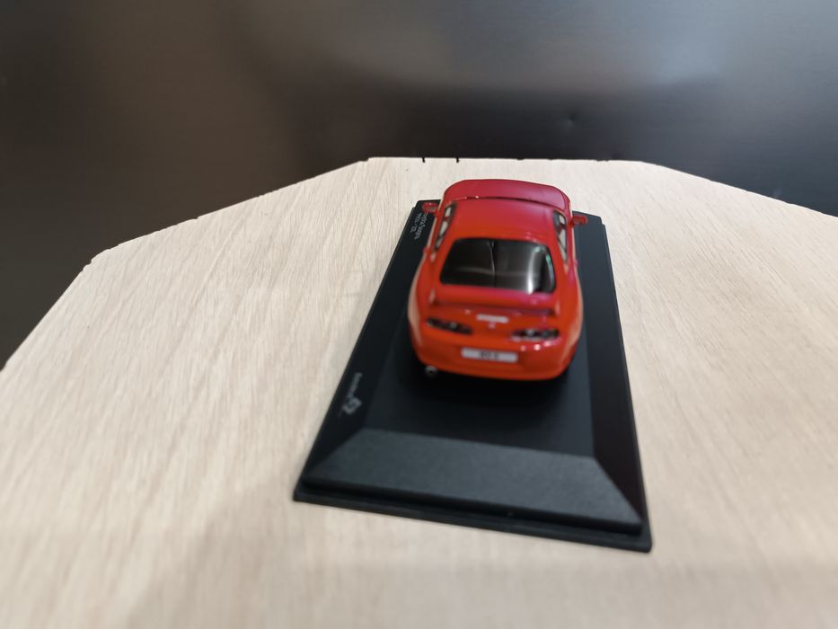 Модель 1:43 toyota supra