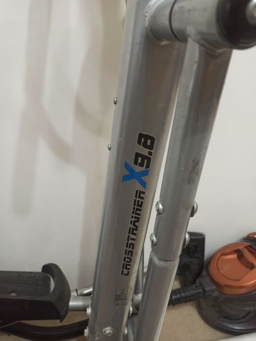 Продам тренажер эллипс