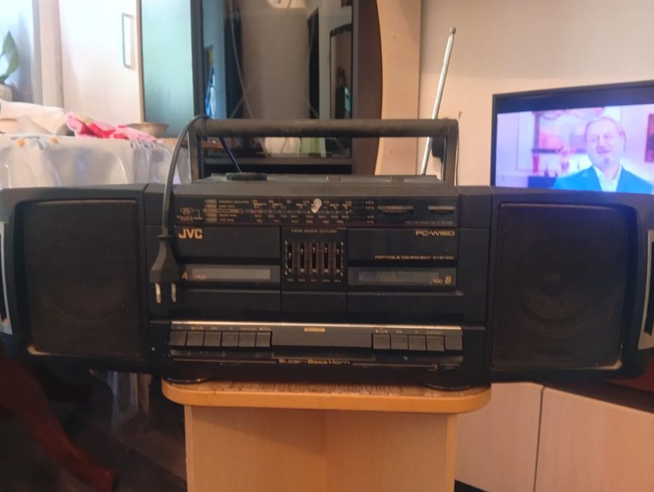 Магнитола JVC PC-W150