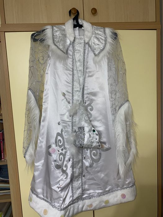 Новогодний костюм для девочки 10-12 лет