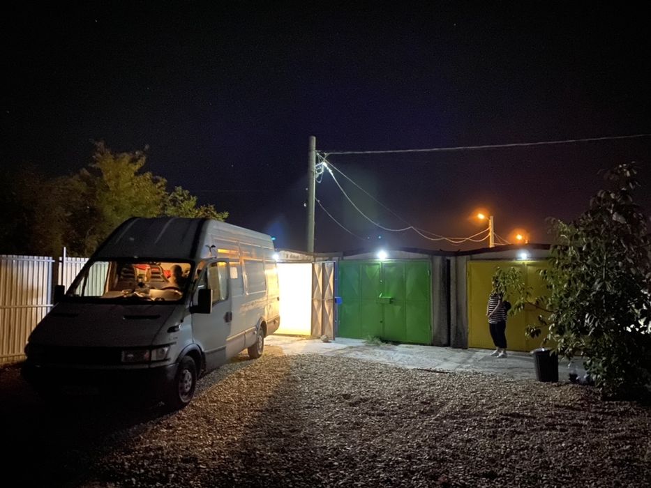 Ofer spatiu de inchiriat pentru depozitare