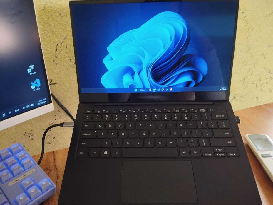 kompyuter samsung pro book 2 || Microsoft Surface 4