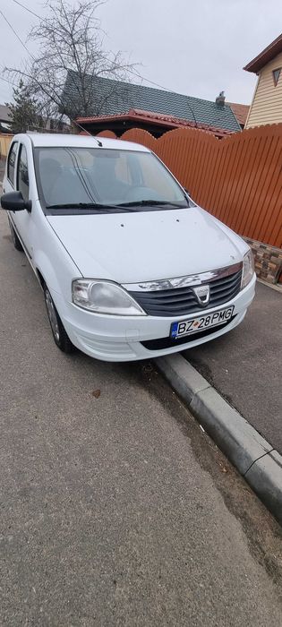 Logan 1.4mpi pret 2500 euro