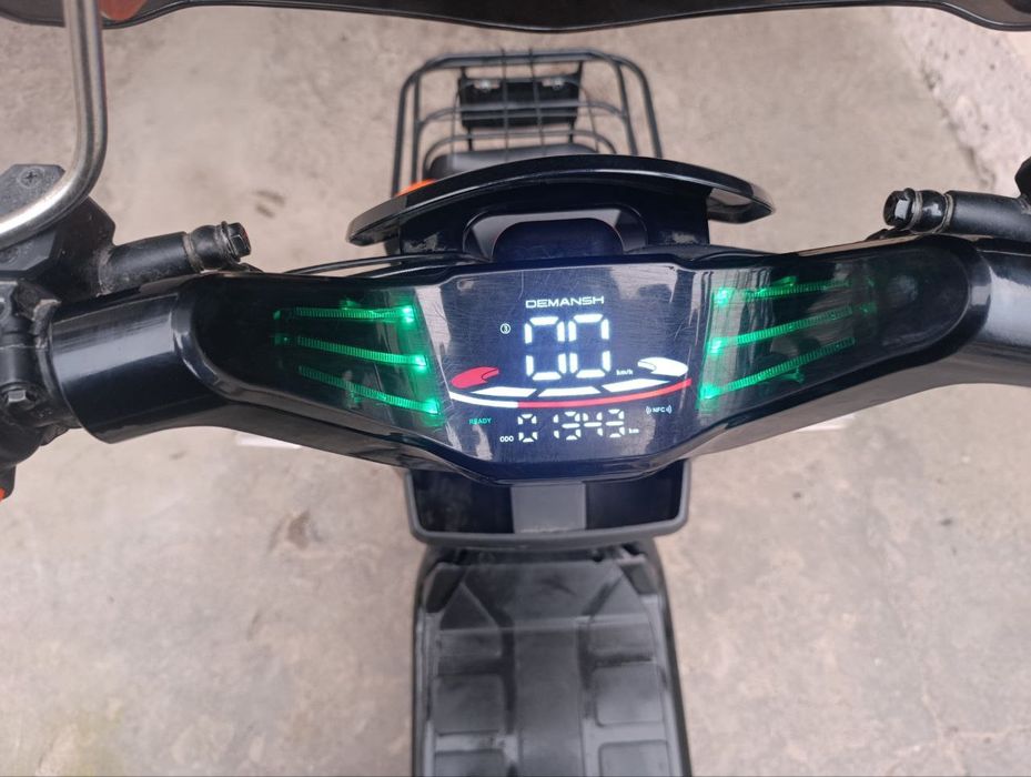 Skuter elektro demansh