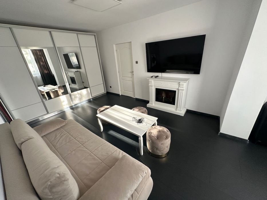 Apartament zona Astralis etajul 1