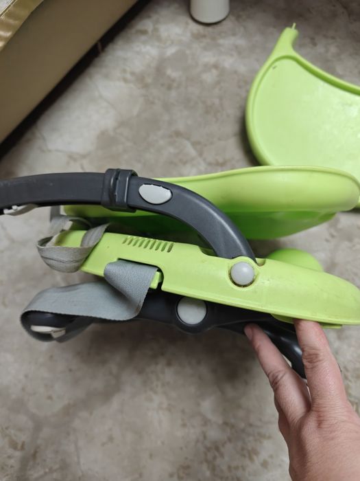 Scăunel copiii cu măsuță