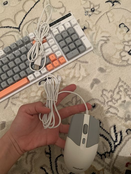 Клавитура сатылады