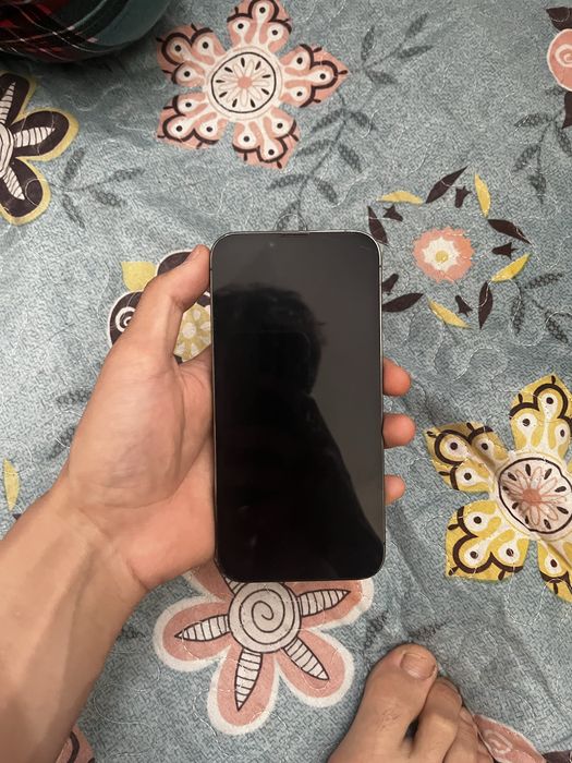 Продам iPhone 13 Pro 256 ГБ