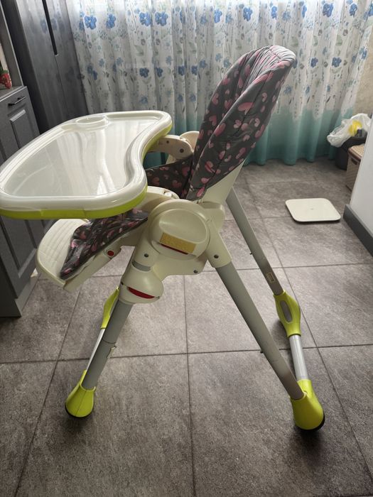 Стульчик для кормления