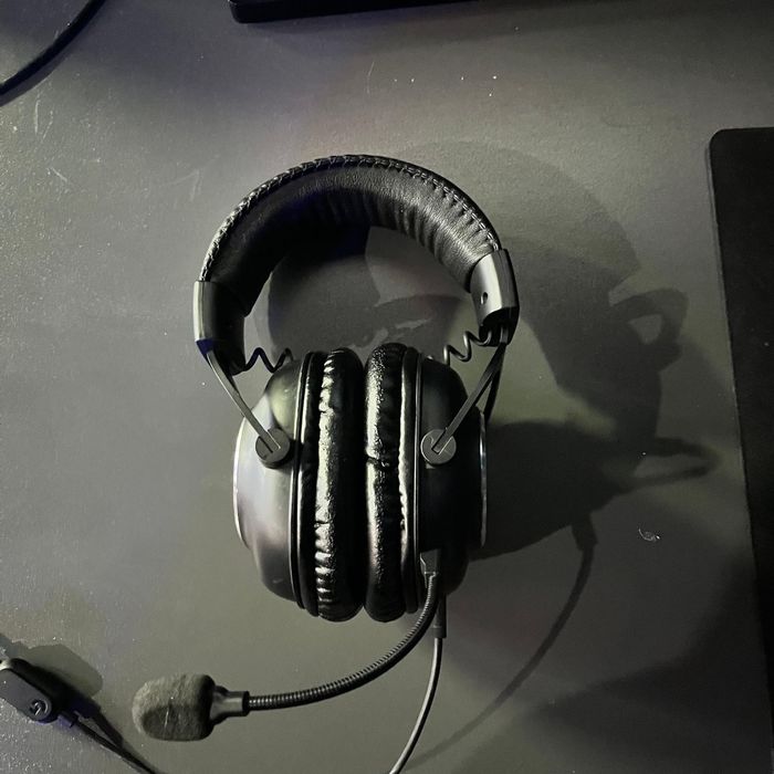 Продам наушники logitech g pro x