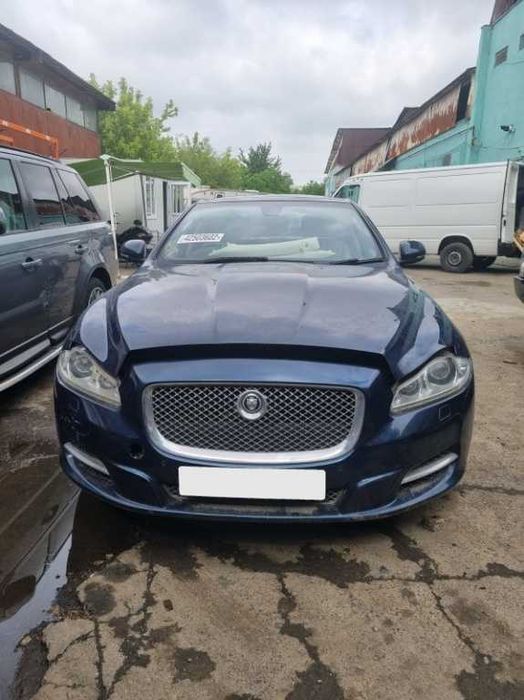 Dezmembrez / Dezmembrari Jaguar XJ 3.0 diesel 2010 piese dezmembrari