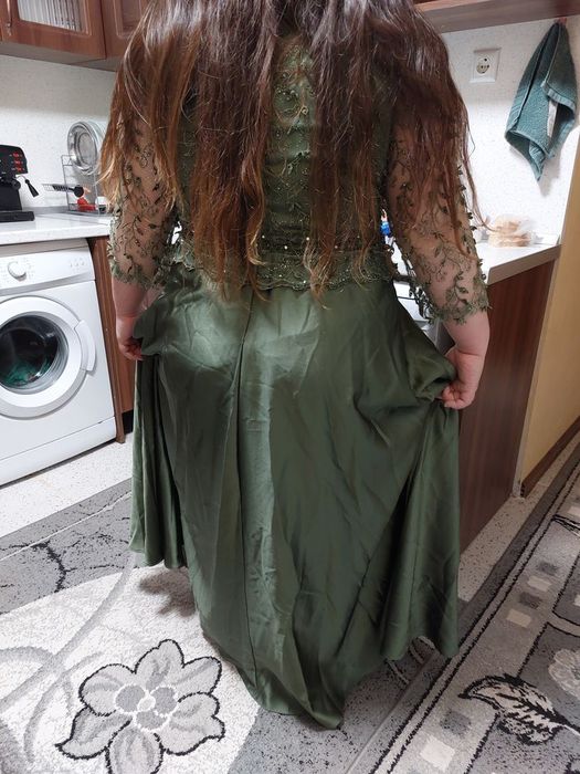 Официална рокля !