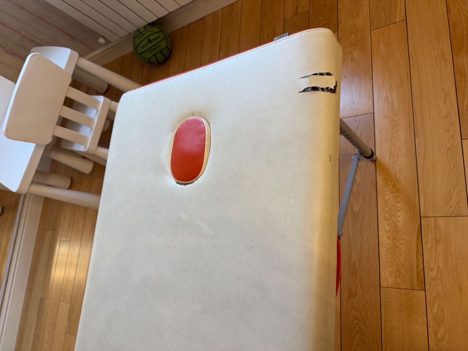 Стол для массажа