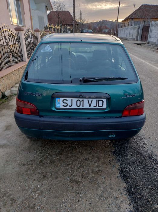 Vând Citroen Saxo