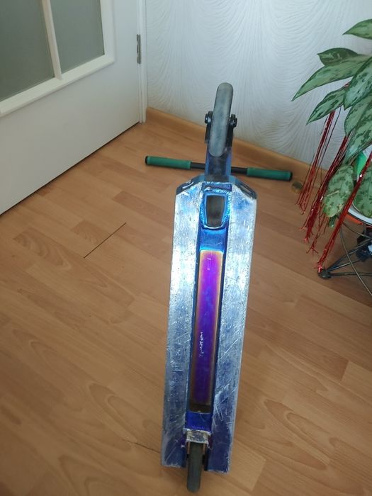 Самокат трюковой кастом