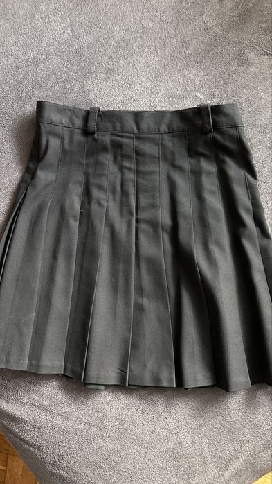 H&M дамска рокля и плисирана модерна пола