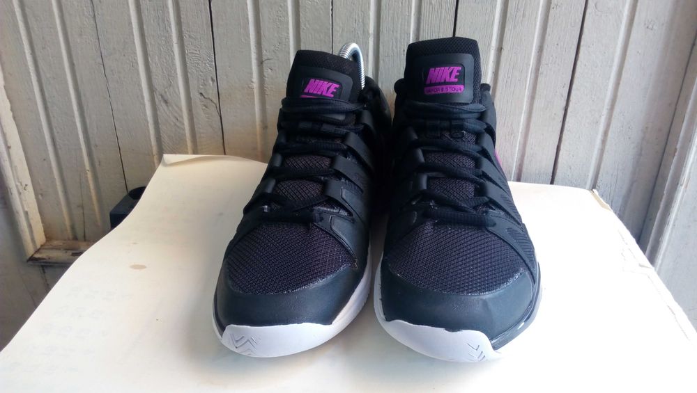''Nike Zoom Vapor Tour''оригинални маратонки 38.5 номер