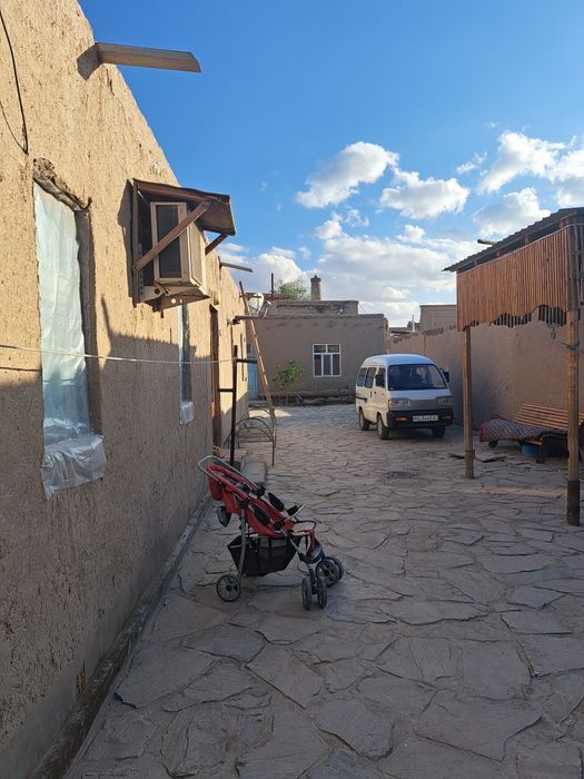 Ичон калада уй сотилади