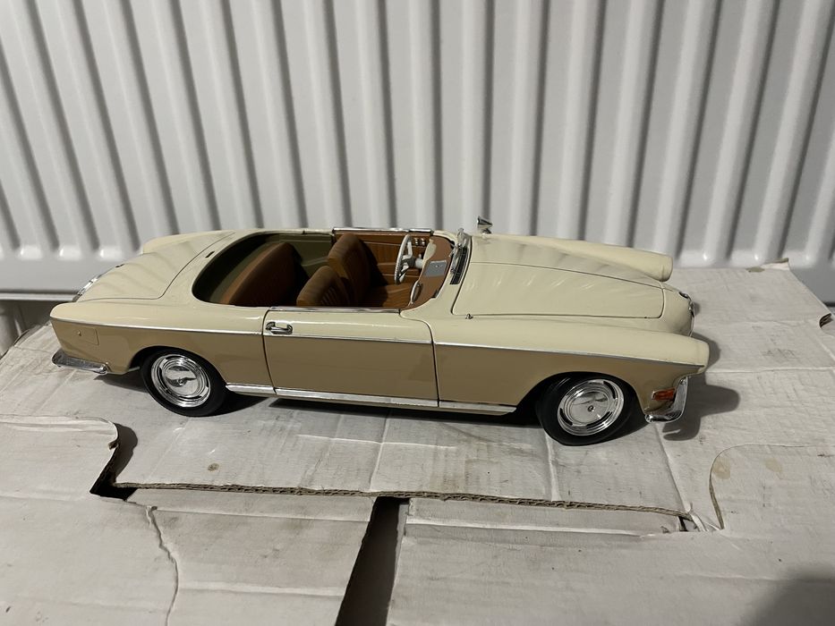 macheta bmw 503 jady scara 1.18