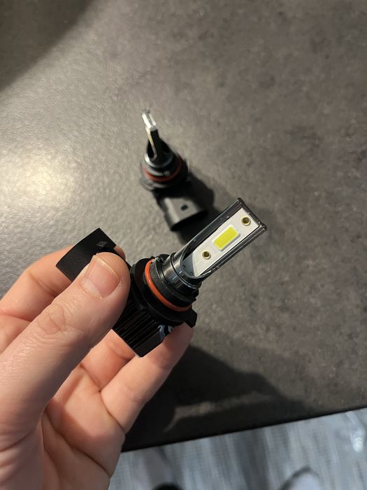 Becuri Led HB4 fara erori