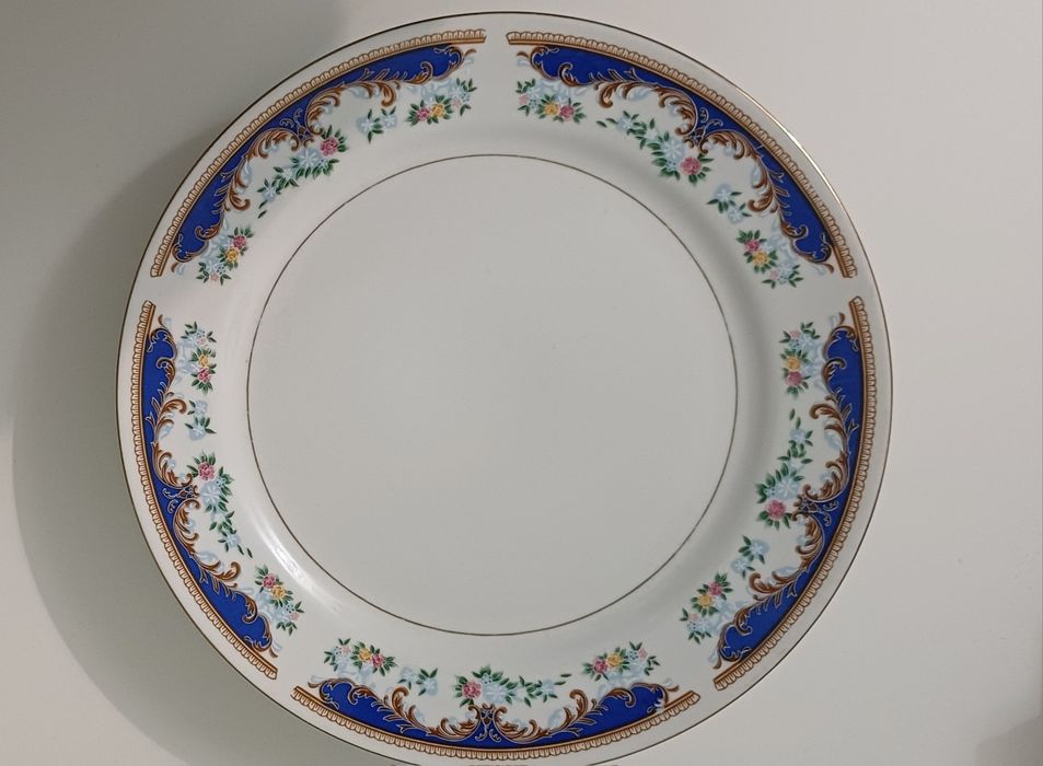 Тарелки для десерта