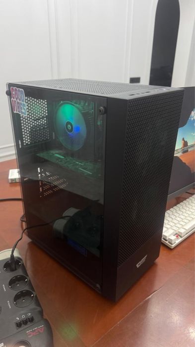 Продается компьютер в очень хорошем состоянии