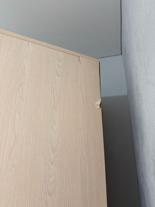 Продам Шкаф-пенал