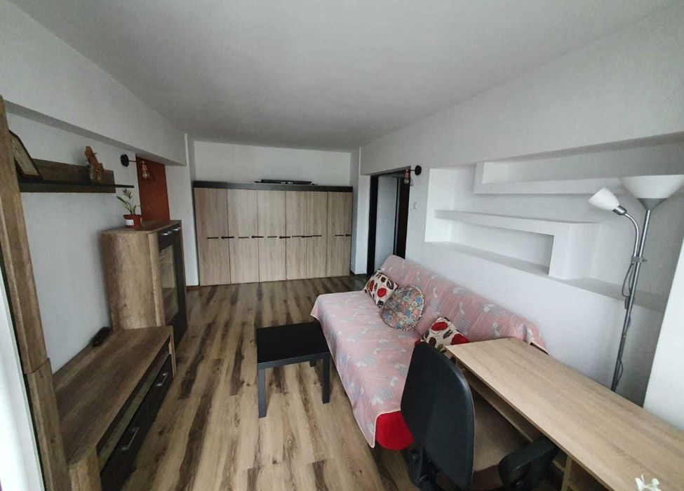 Inchiriez apartament cu 2 camere, Dristor