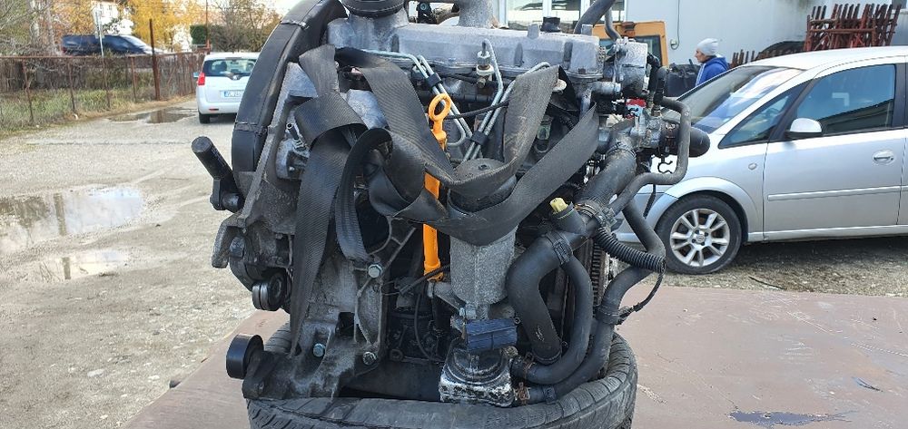 Motor/Chiuloasă/Injectoare/Pompă/Kit ambreiaj Golf 4/Octavia/Bora ALH
