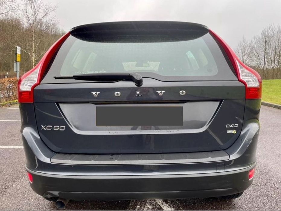 DEZMEMBREZ Volvo XC60 Motor 2.4 Diesel Euro 5 cod D5244T15 BiTurbo 215 CP Cutie viteze automata 4x4 cod TF-80SC 1283165  12A3829077 Bara fata completa