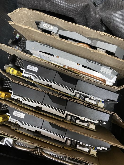 Видеокарты на запчасти