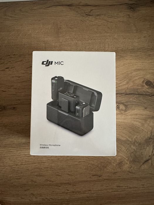 Продам петличку DJI Mic (2tx+1rx+charging case)