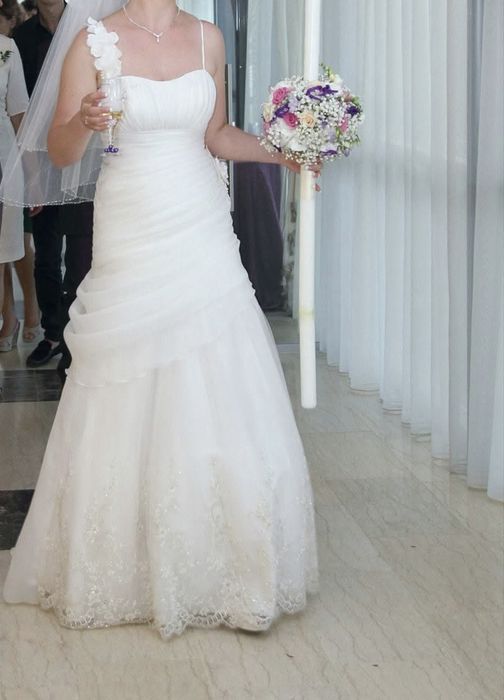 Rochie mireasa  anul achizitiei 2013 , white lady , 68kg, 1,78 cm