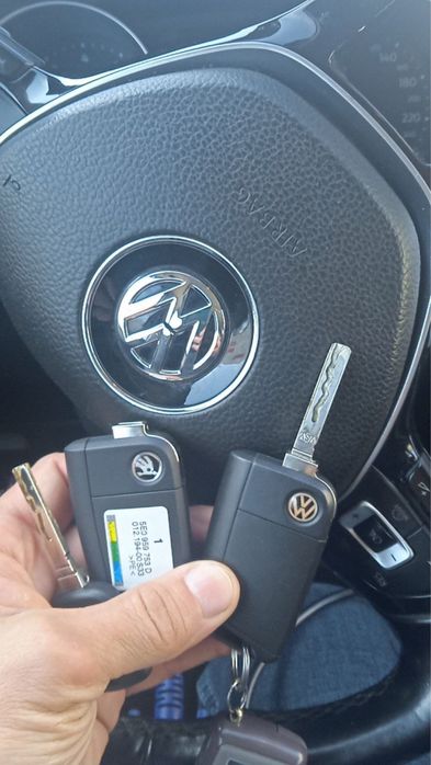 Чип-ключи, автомобильные ключи,смарт-ключи