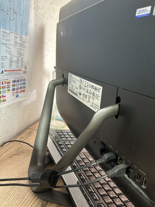 продам моно блок в хорошом состояни