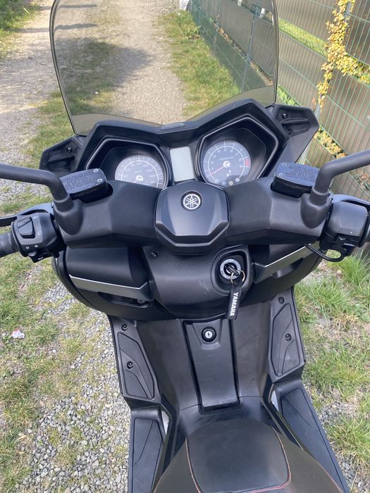 Vand/schimb  Yamaha X Max 400 ,