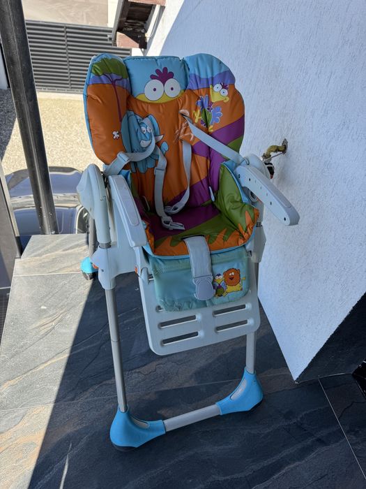 Scaun de masa bebe Chicco