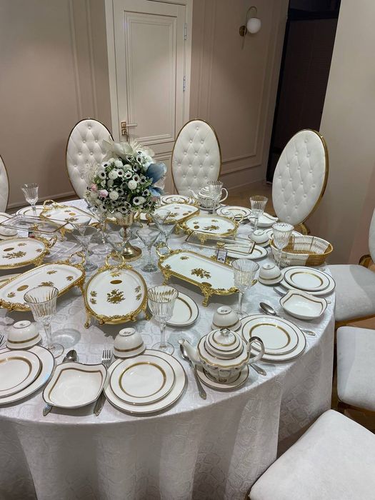 Аренда стол стул . Аренда пасуда . Самавор навес, стул стекланий .