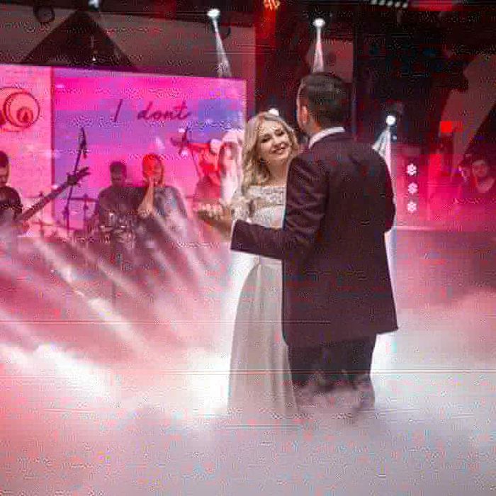 Oglinda Foto,Fum cu gheata carbonica,Videobooth 360 Lumini Ambientale.